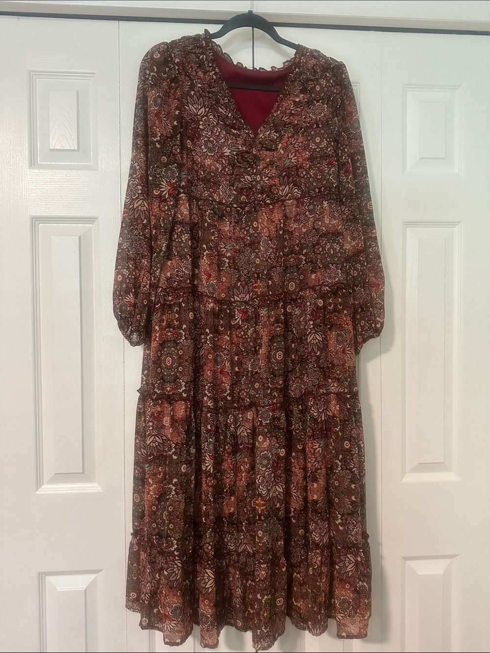 JODIFL Brown and Rust Floral Tiered Maxi Dress